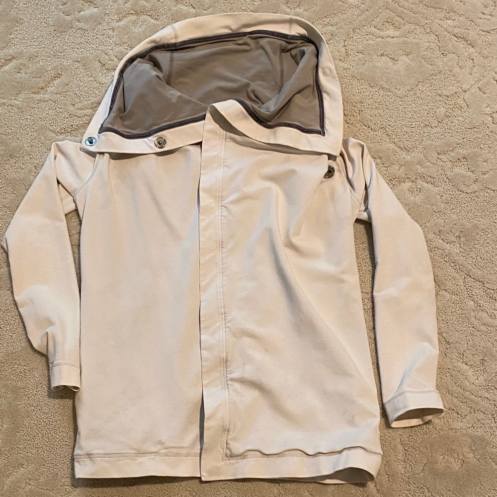 lululemon athletica Cream tan Hooded Jacket